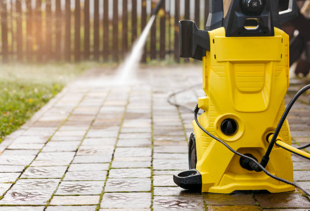 Best Factory Floor Cleaning  in Fish Hawk, FL