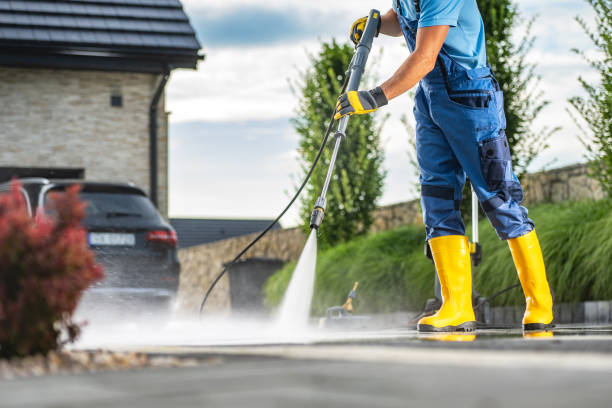 Best Restaurant Pressure Washing  in Fish Hawk, FL